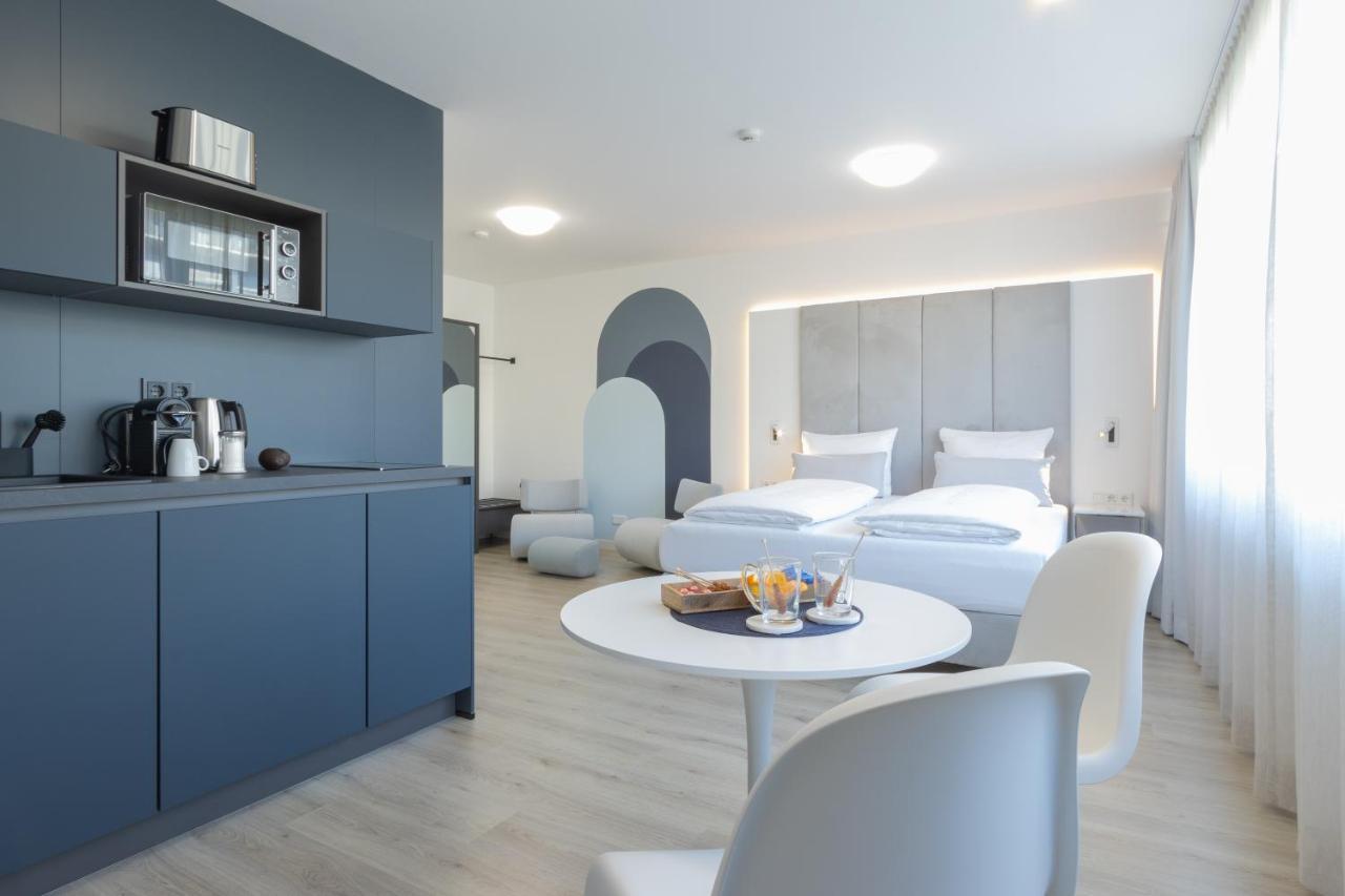 Zzzpace Smart-Hotel Bielefeld Zentrum Екстер'єр фото