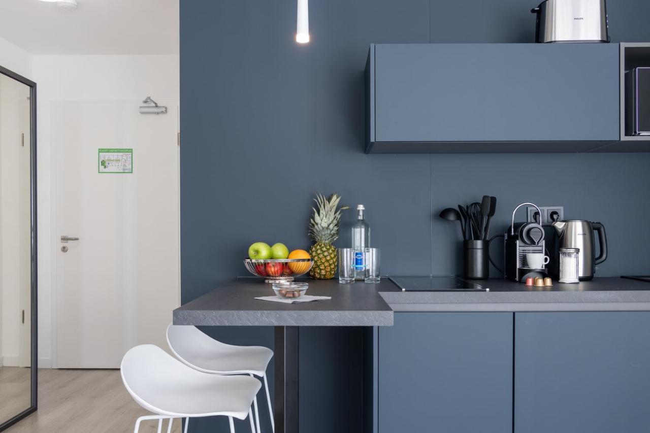 Zzzpace Smart-Hotel Bielefeld Zentrum Екстер'єр фото