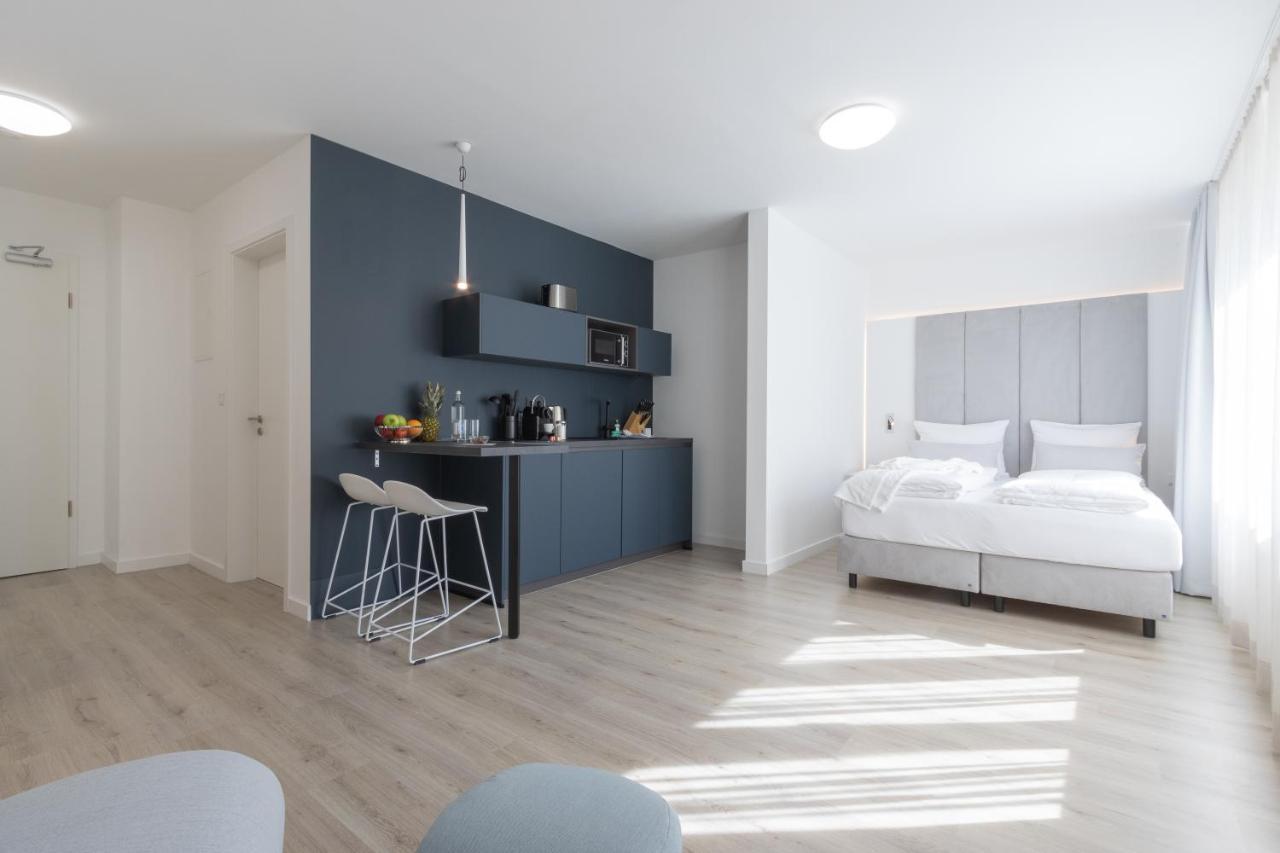 Zzzpace Smart-Hotel Bielefeld Zentrum Екстер'єр фото