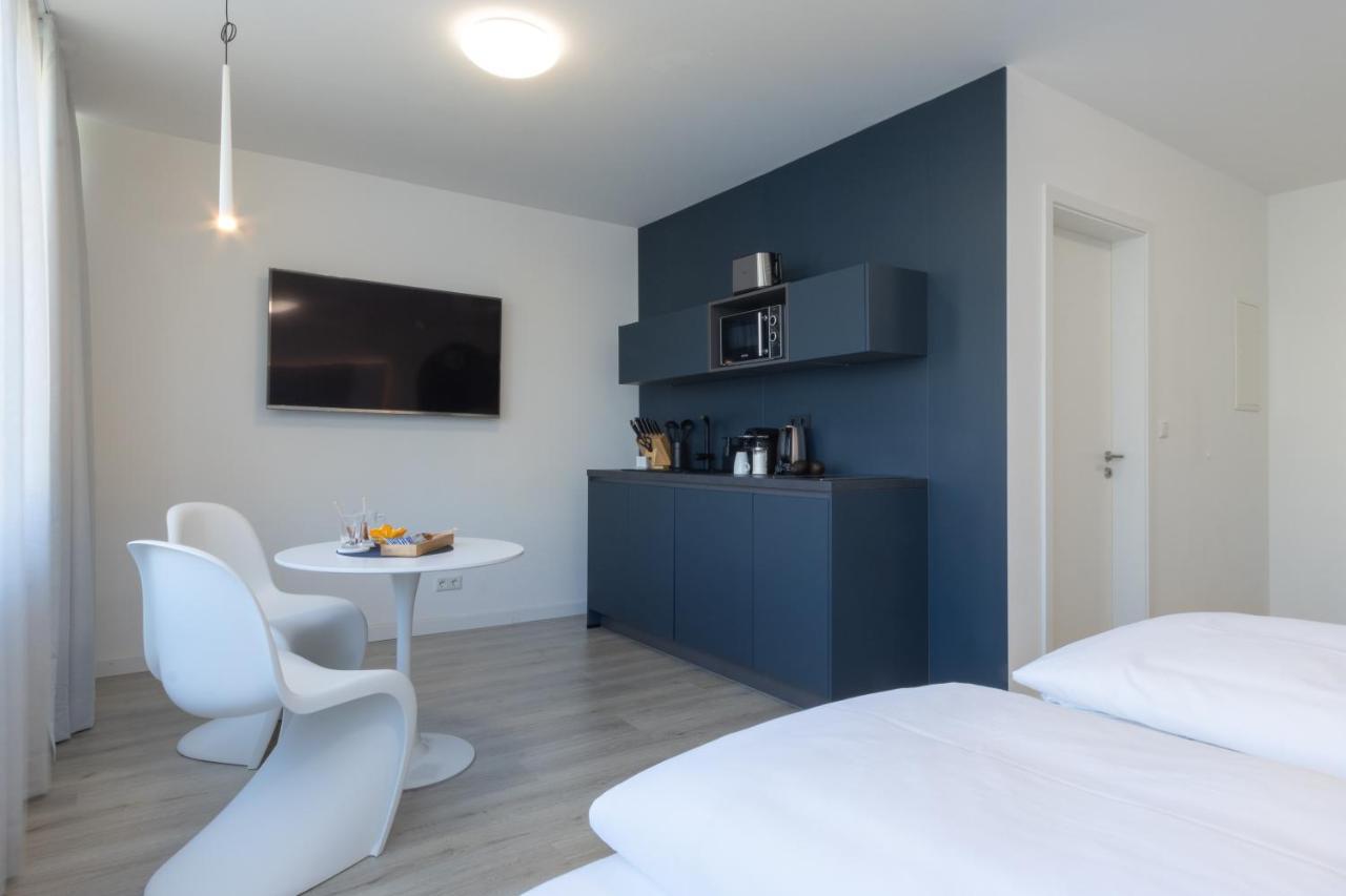 Zzzpace Smart-Hotel Bielefeld Zentrum Екстер'єр фото